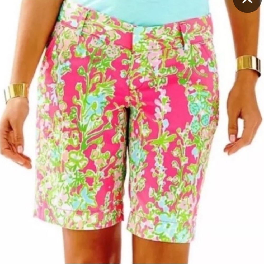 Lilly Pulitzer 10" Chipper Shorts in Southern Charm